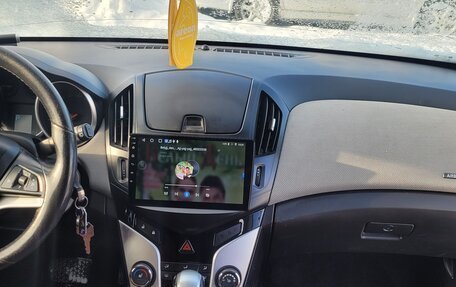 Chevrolet Cruze II, 2013 год, 840 000 рублей, 23 фотография