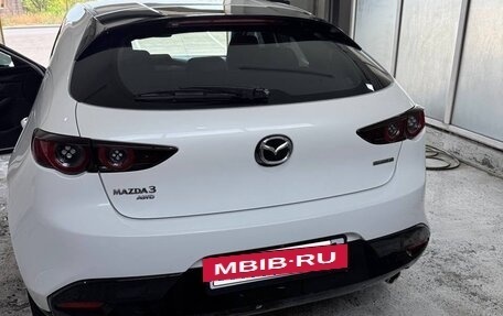Mazda 3, 2020 год, 1 250 000 рублей, 2 фотография