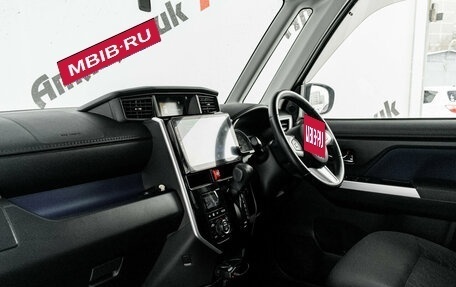 Toyota Roomy I, 2017 год, 1 130 000 рублей, 12 фотография