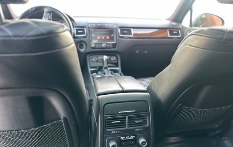 Volkswagen Touareg III, 2017 год, 3 500 000 рублей, 8 фотография