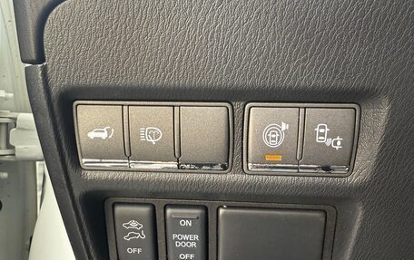 Nissan Patrol, 2014 год, 3 100 000 рублей, 38 фотография