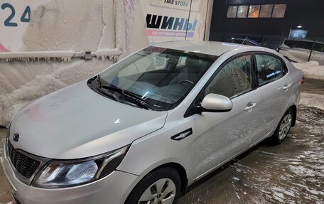 KIA Rio III рестайлинг, 2011 год, 520 000 рублей, 2 фотография
