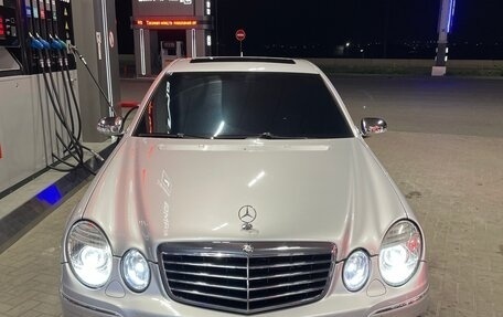 Mercedes-Benz E-Класс, 2006 год, 1 350 000 рублей, 10 фотография