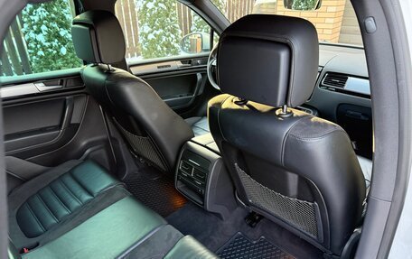 Volkswagen Touareg III, 2017 год, 3 499 000 рублей, 11 фотография