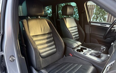 Volkswagen Touareg III, 2017 год, 3 499 000 рублей, 13 фотография