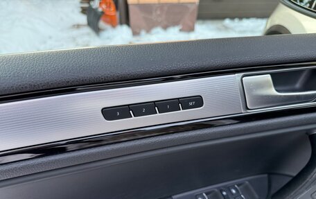 Volkswagen Touareg III, 2017 год, 3 499 000 рублей, 28 фотография