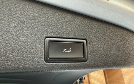 Volkswagen Touareg III, 2017 год, 3 499 000 рублей, 30 фотография