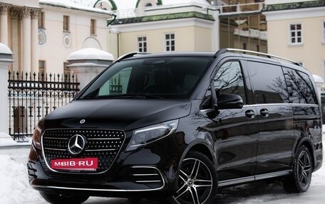 Mercedes-Benz V-Класс, 2024 год, 11 800 000 рублей, 4 фотография