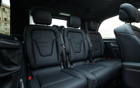 Mercedes-Benz V-Класс, 2024 год, 11 800 000 рублей, 18 фотография