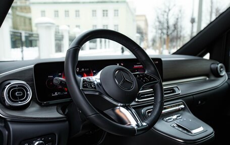 Mercedes-Benz V-Класс, 2024 год, 11 800 000 рублей, 27 фотография