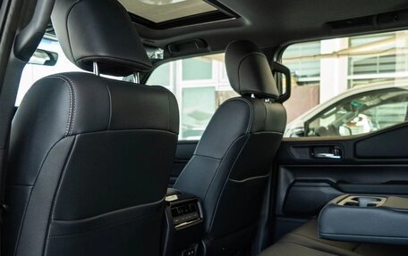 Toyota Land Cruiser Prado, 2025 год, 9 700 334 рублей, 17 фотография