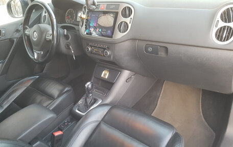 Volkswagen Tiguan I, 2010 год, 1 350 000 рублей, 17 фотография