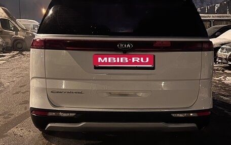 KIA Carnival, 2020 год, 2 800 000 рублей, 3 фотография