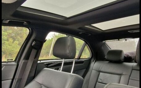 Mercedes-Benz E-Класс, 2011 год, 2 350 000 рублей, 5 фотография