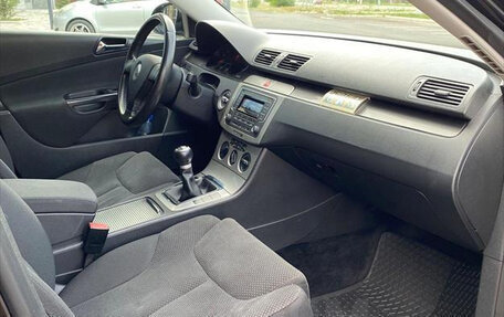 Volkswagen Passat B6, 2007 год, 485 000 рублей, 9 фотография