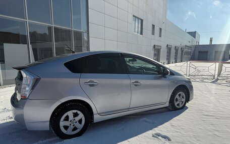Toyota Prius, 2010 год, 1 300 000 рублей, 3 фотография