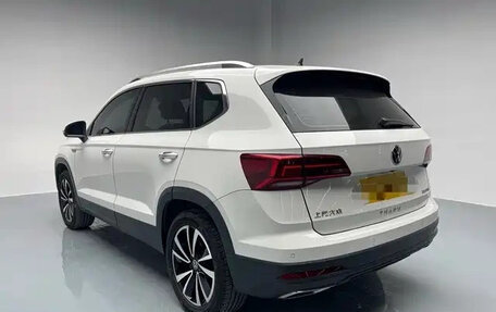 Volkswagen Tharu, 2021 год, 1 800 000 рублей, 5 фотография