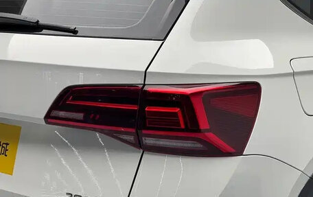 Volkswagen Tharu, 2021 год, 1 800 000 рублей, 10 фотография