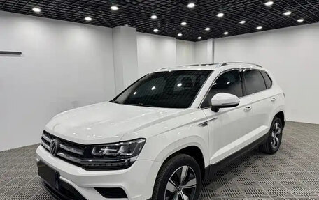 Volkswagen Tharu, 2021 год, 1 808 000 рублей, 3 фотография