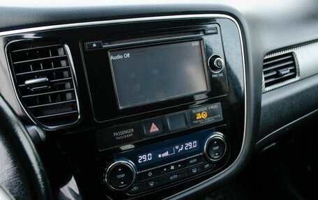 Mitsubishi Outlander III рестайлинг 3, 2013 год, 1 466 000 рублей, 10 фотография