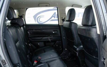 Mitsubishi Outlander III рестайлинг 3, 2013 год, 1 466 000 рублей, 12 фотография