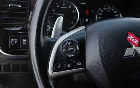 Mitsubishi Outlander III рестайлинг 3, 2013 год, 1 466 000 рублей, 15 фотография