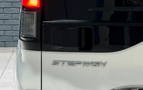 Honda Stepwgn IV, 2015 год, 1 897 000 рублей, 8 фотография