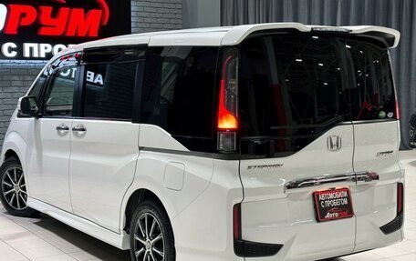 Honda Stepwgn IV, 2015 год, 1 897 000 рублей, 7 фотография