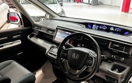 Honda Stepwgn IV, 2015 год, 1 897 000 рублей, 11 фотография