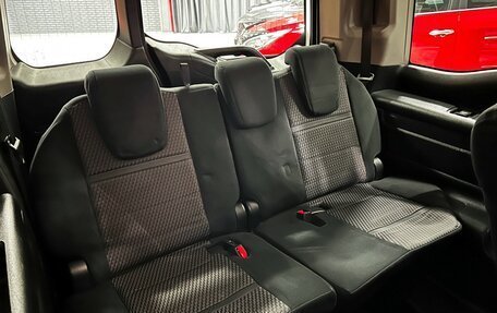 Honda Stepwgn IV, 2015 год, 1 897 000 рублей, 15 фотография