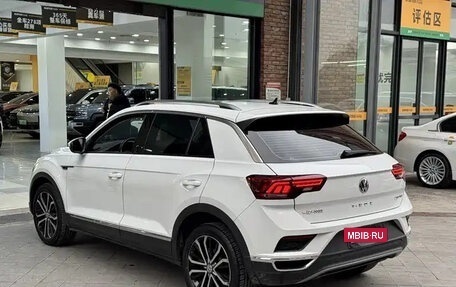 Volkswagen T-Roc I, 2019 год, 1 730 000 рублей, 4 фотография