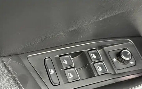 Volkswagen T-Roc I, 2019 год, 1 730 000 рублей, 13 фотография