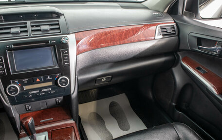 Toyota Camry, 2013 год, 1 649 000 рублей, 23 фотография