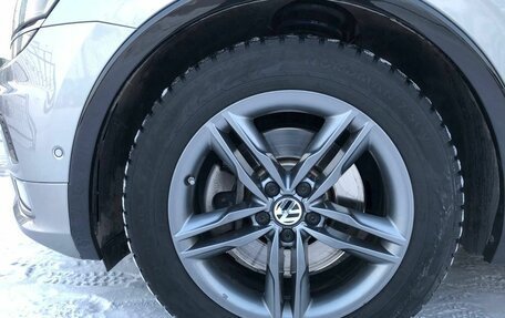 Volkswagen Tiguan II, 2019 год, 2 795 000 рублей, 9 фотография