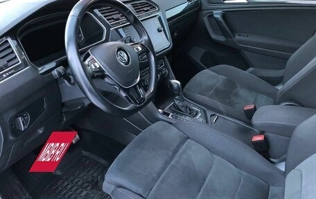 Volkswagen Tiguan II, 2019 год, 2 795 000 рублей, 15 фотография