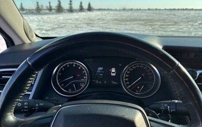 Toyota Camry, 2019 год, 3 050 000 рублей, 1 фотография