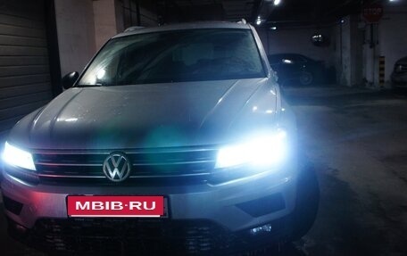 Volkswagen Tiguan II, 2019 год, 2 200 000 рублей, 6 фотография