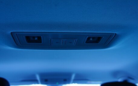 Volkswagen Tiguan II, 2019 год, 2 200 000 рублей, 15 фотография