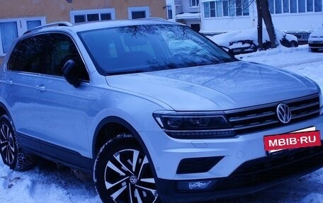 Volkswagen Tiguan II, 2019 год, 2 200 000 рублей, 19 фотография