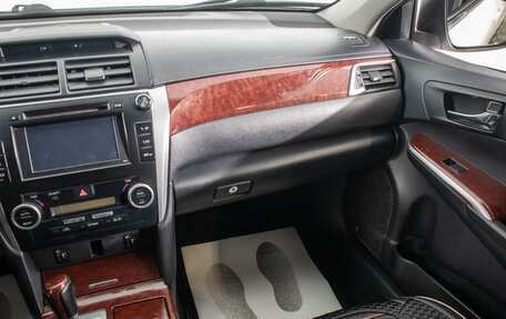 Toyota Camry, 2013 год, 1 799 000 рублей, 22 фотография