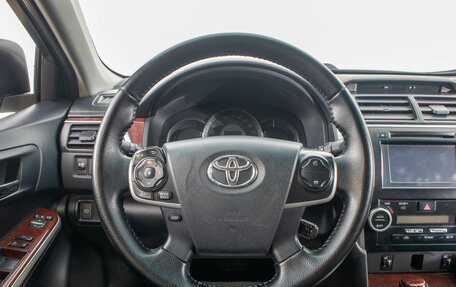 Toyota Camry, 2013 год, 1 799 000 рублей, 16 фотография