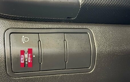 Hyundai Solaris II рестайлинг, 2011 год, 488 000 рублей, 11 фотография