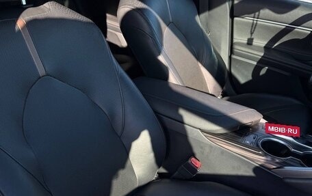 Toyota Camry, 2019 год, 3 050 000 рублей, 4 фотография