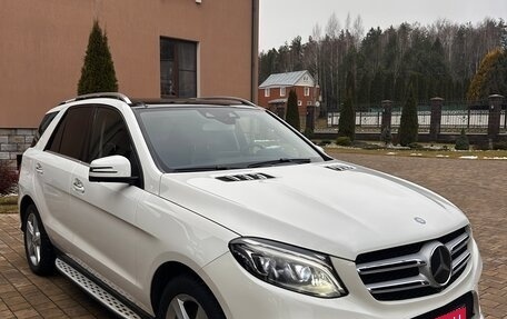 Mercedes-Benz GLE, 2016 год, 3 000 000 рублей, 2 фотография