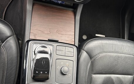 Mercedes-Benz GLE, 2016 год, 3 000 000 рублей, 24 фотография