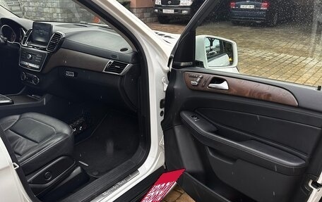 Mercedes-Benz GLE, 2016 год, 3 000 000 рублей, 28 фотография