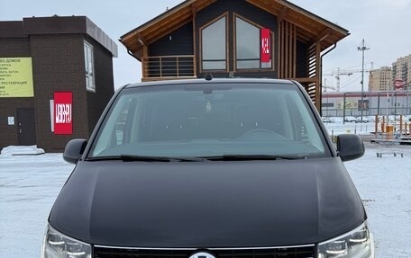 Volkswagen Caravelle T6 рестайлинг, 2018 год, 2 990 000 рублей, 3 фотография