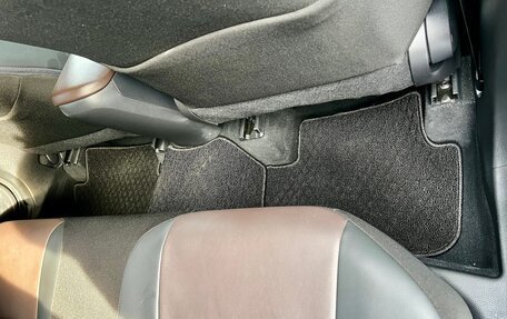 Toyota C-HR I рестайлинг, 2019 год, 2 050 000 рублей, 7 фотография