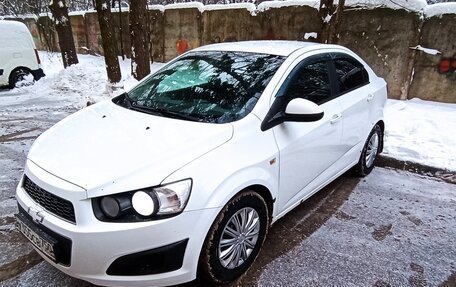 Chevrolet Aveo III, 2014 год, 650 000 рублей, 2 фотография
