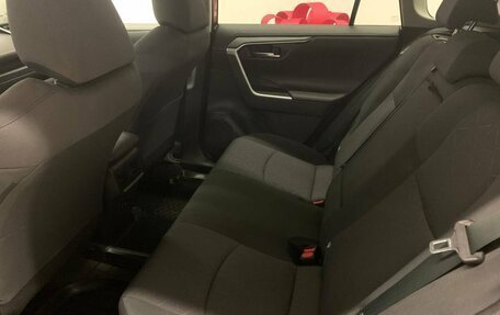 Toyota RAV4, 2020 год, 3 500 000 рублей, 10 фотография
